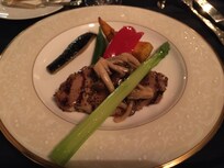 夕食のステーキ