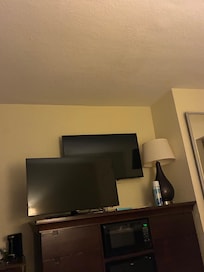 Two TV’s I should’ve known something was wrong