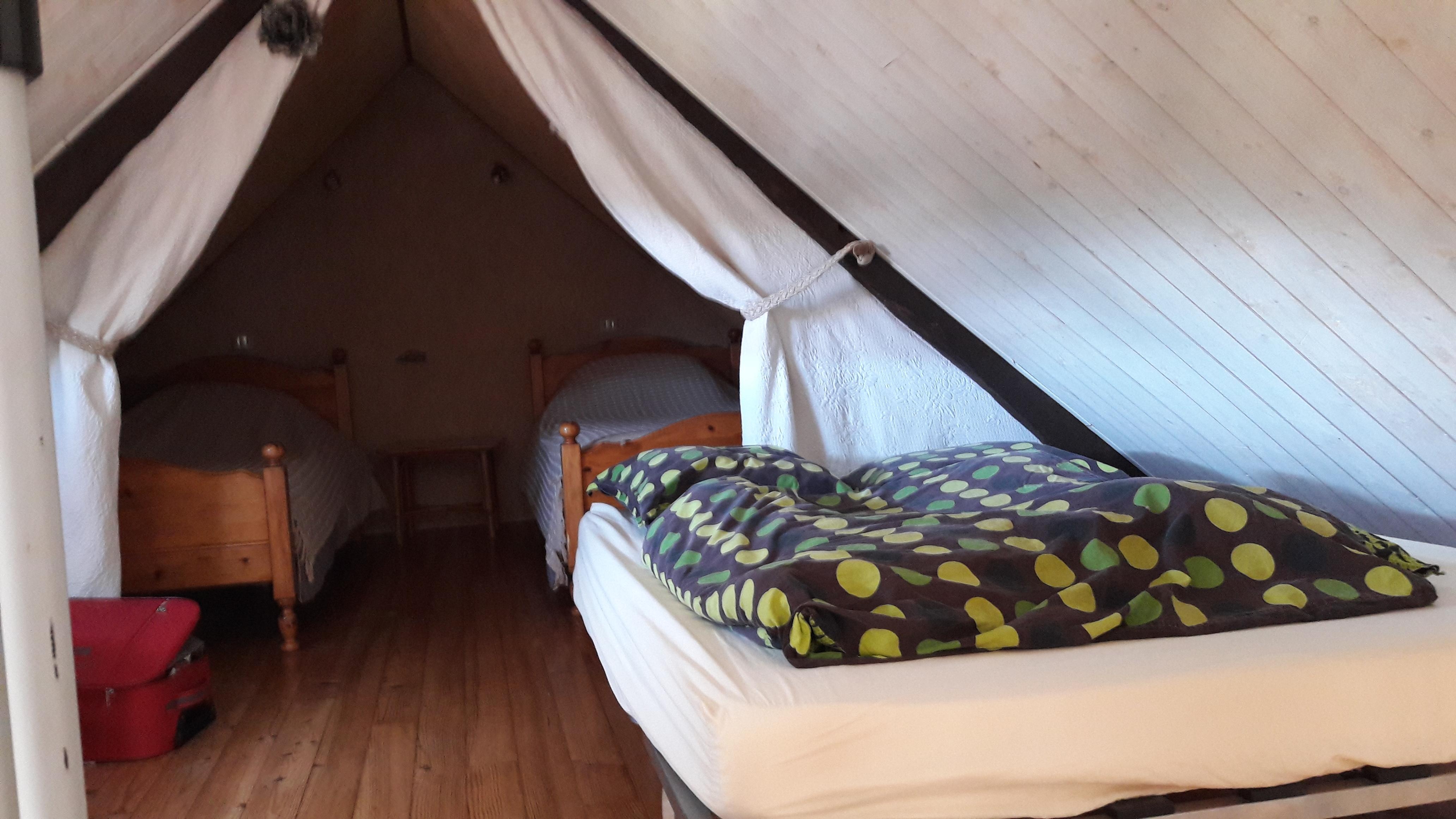 Chambre accès (escalier colimaçon)