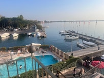 Blick auf den Thermal Pool