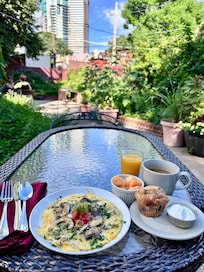 Breakfast was absolutely delicious and so enjoyable in the back garden patio
