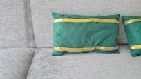 place the pillow on the other side and it's clean