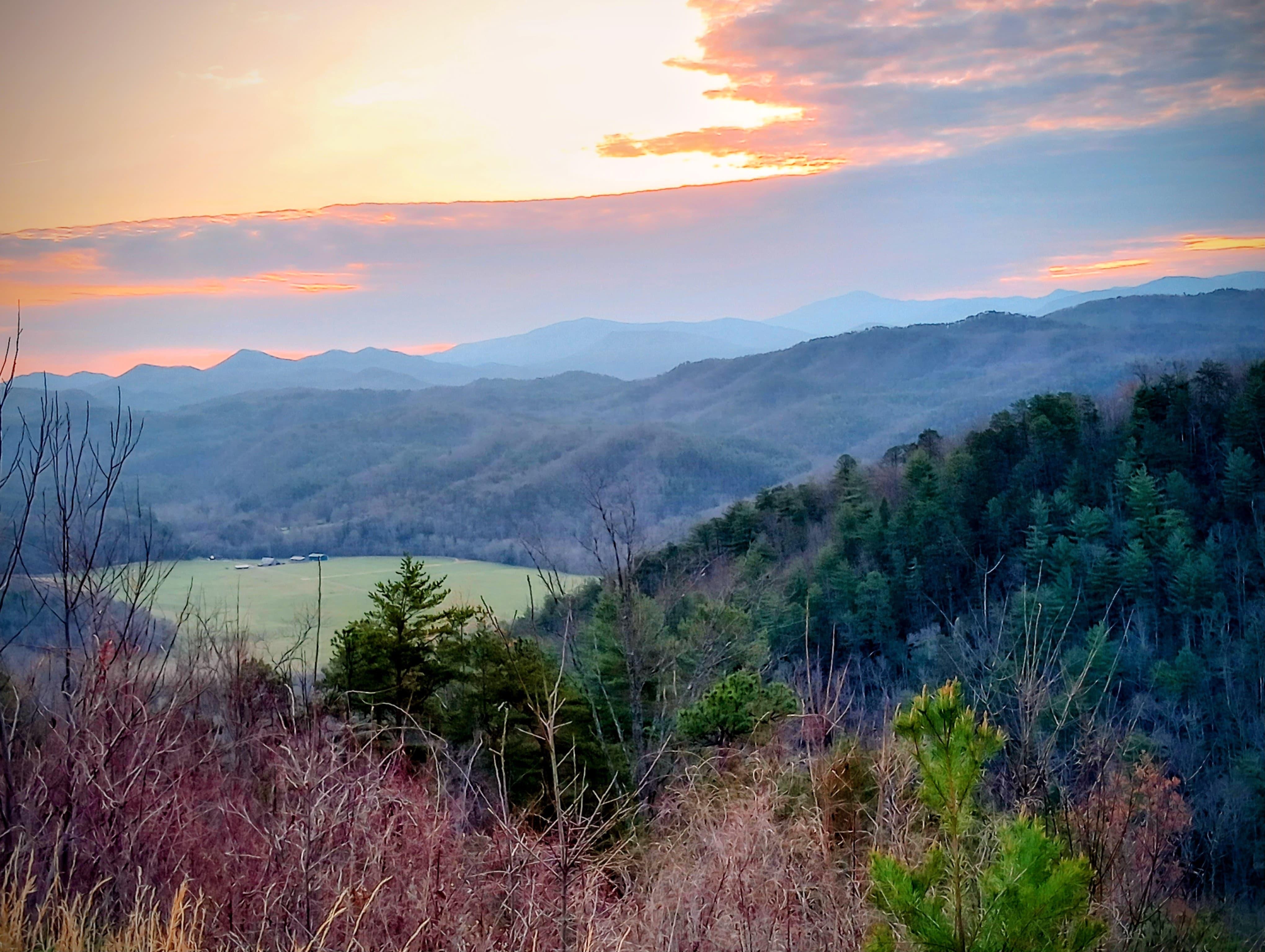 Was looking for a sunrise. Foothills parkway is just a short drive with a great view. 
