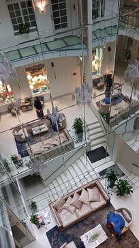 Hotel foyer