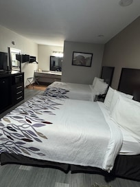 Rooms right after check-in. Very clean.