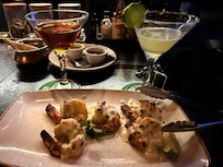 Monsoon bar