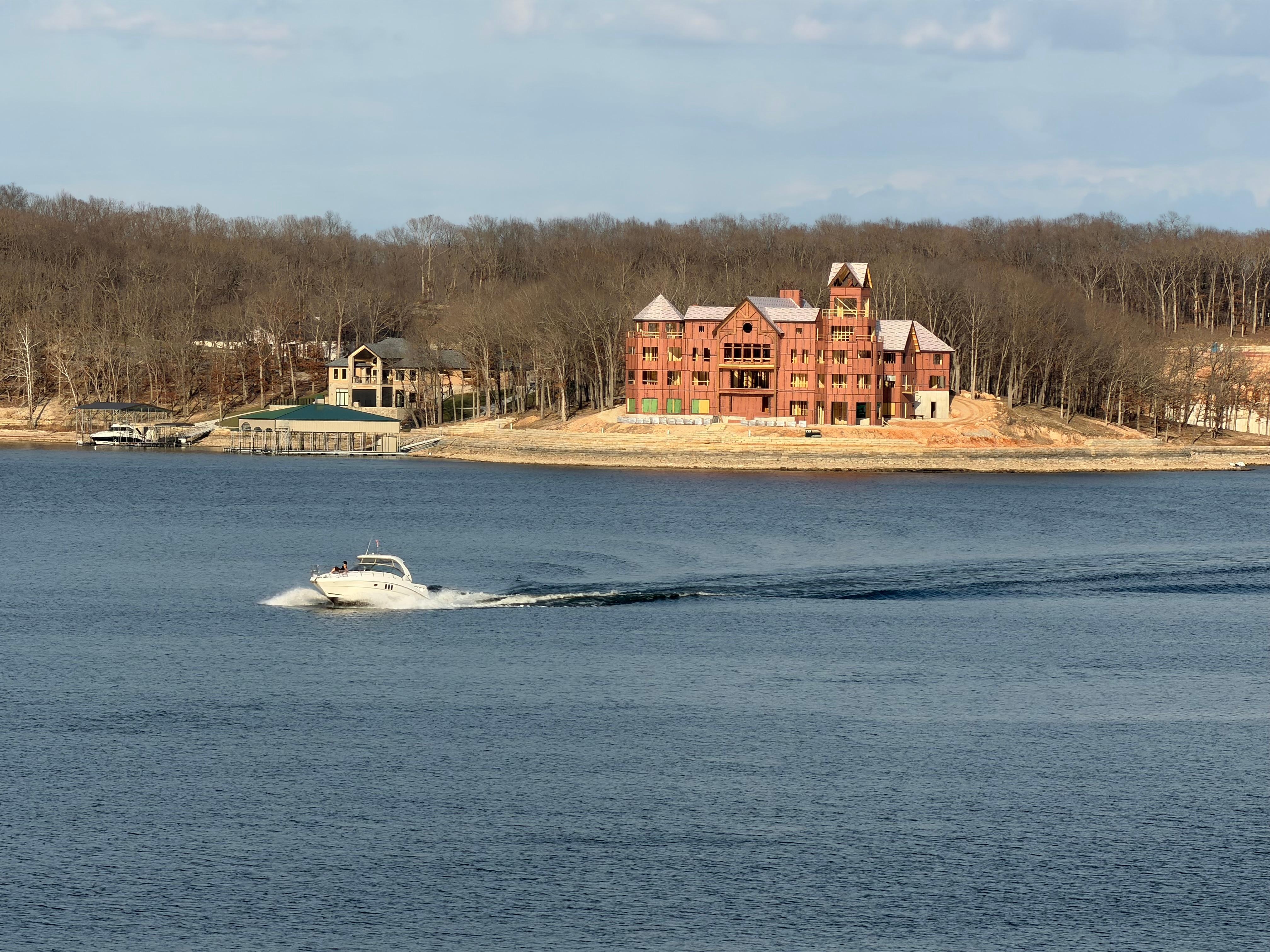 This must be the very best view on LOTO.  Wholly unobstructed views!