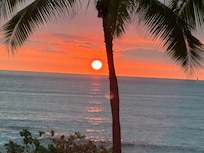 Waikīkī beach sunset