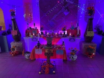 autel d'offrandes pour le 1er novembre, dia de muertos...