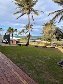 Less than a minute’s walk to the beach.