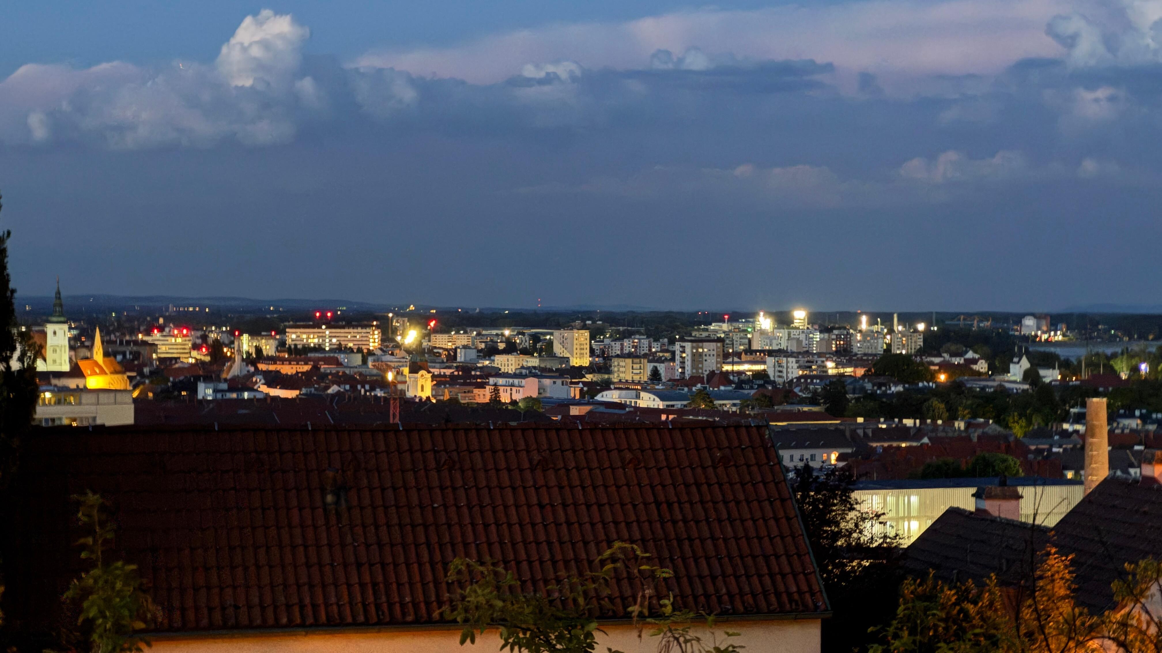 Blick auf Krems an der Donau. 