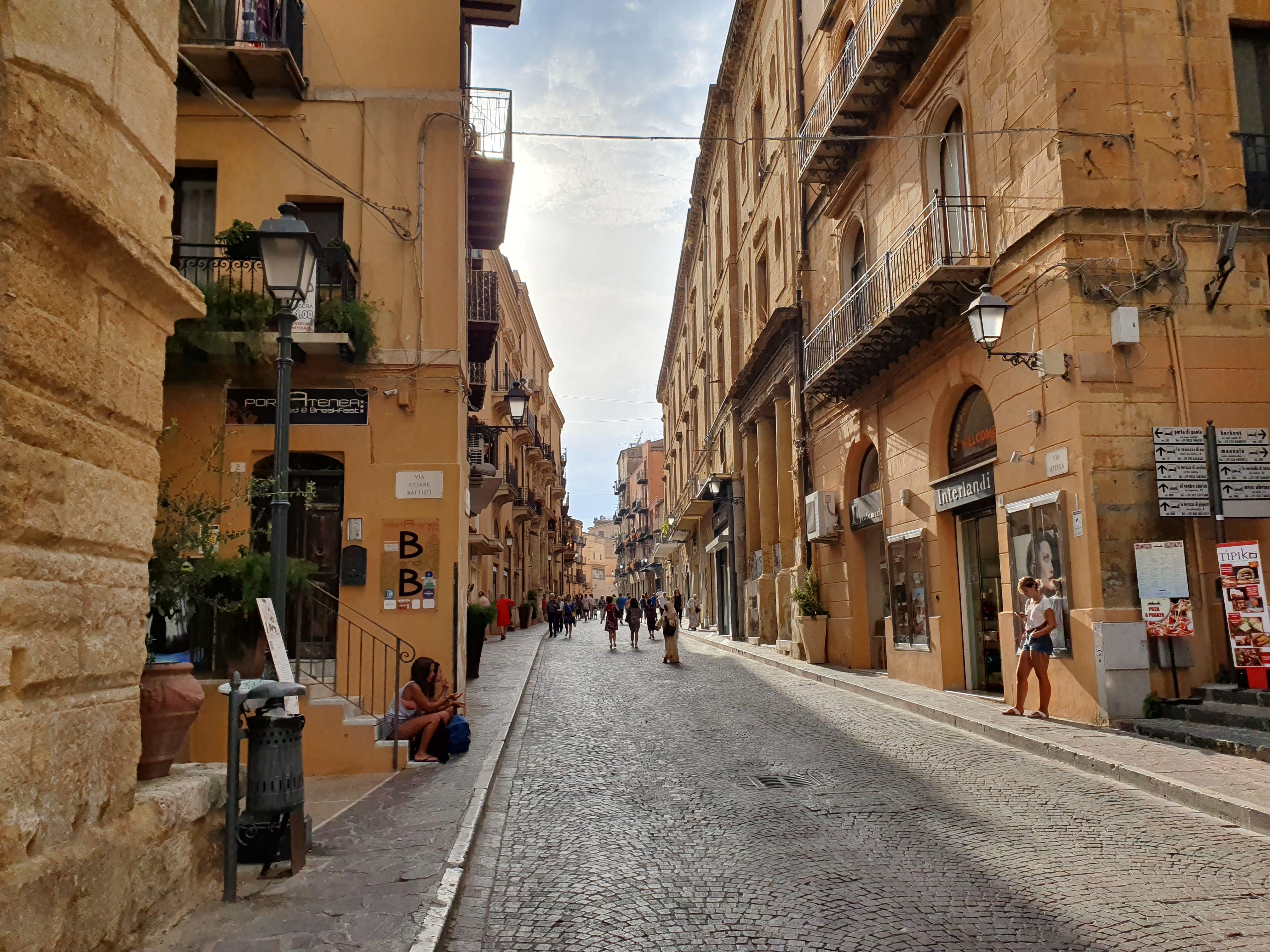 Via Atenea in Agrigento