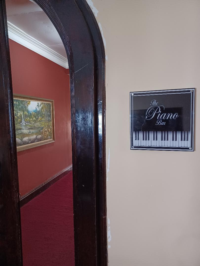 The piano bar has a new sign! It is upstairs in the main building (above the lobby). Visit on Thursday and Monday nights!