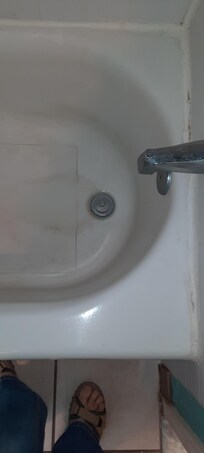 Dirty tub