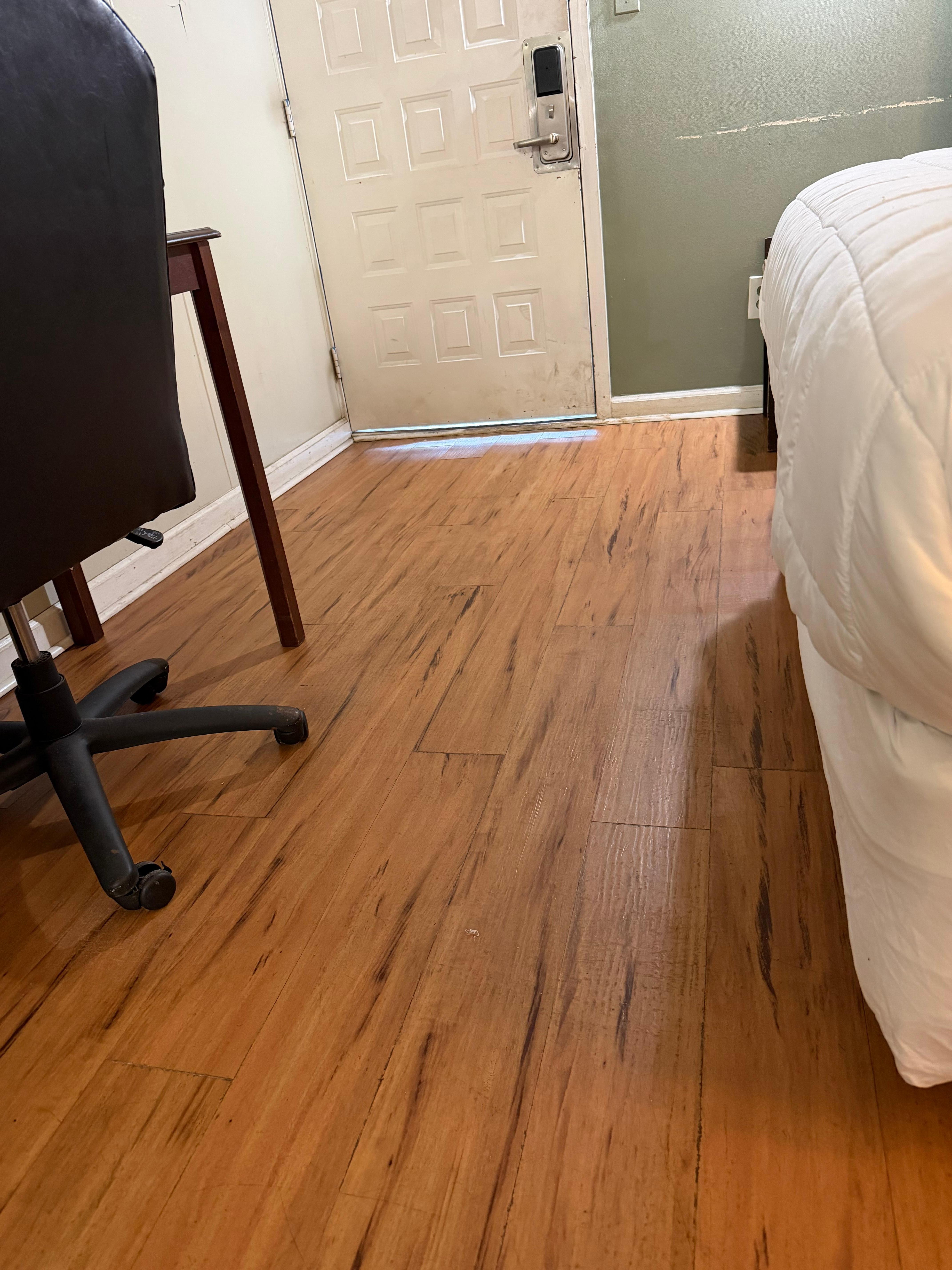 Gap at bottom of closed door