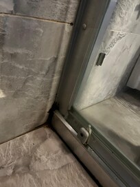 Schimmel in der Dusche