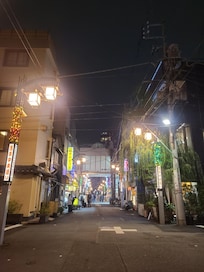 숙소 바로 앞 도로 입니다.