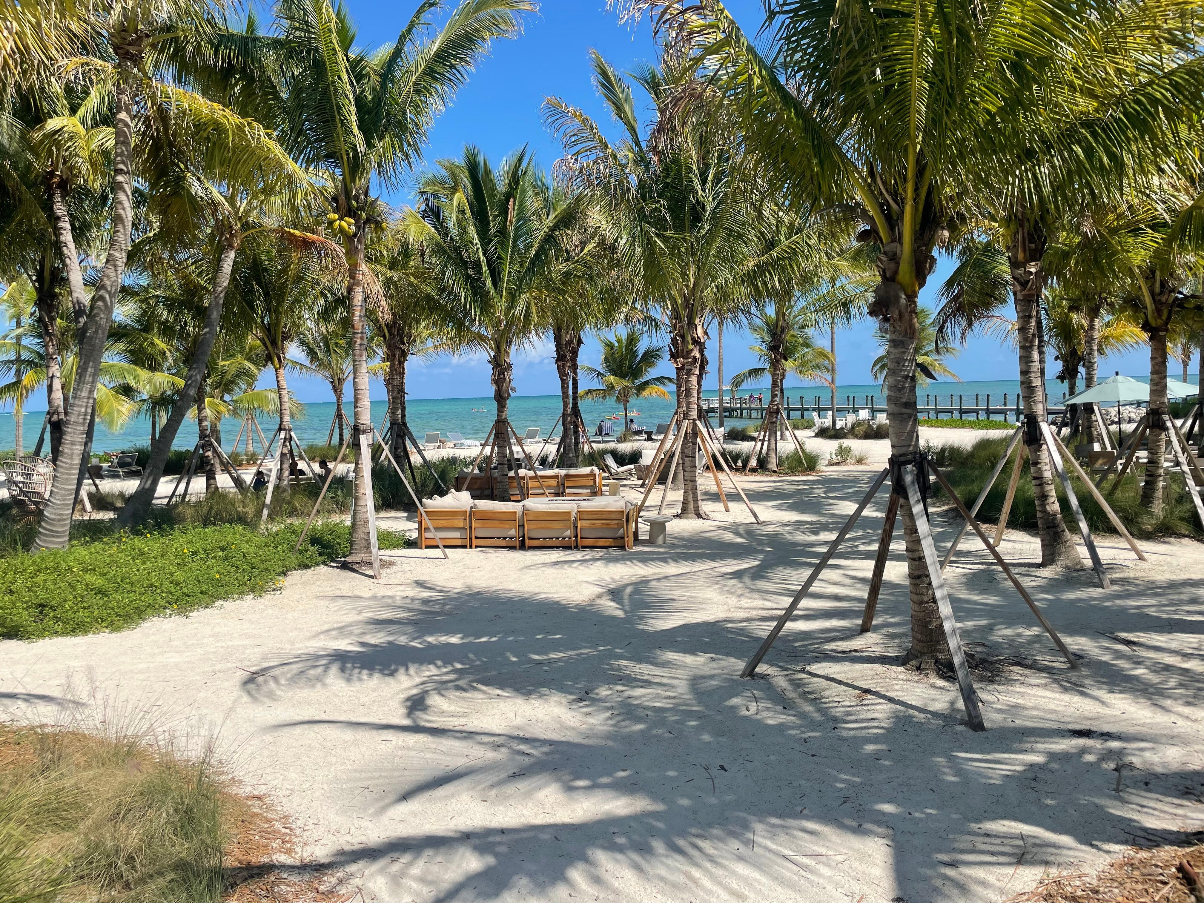 Common ground towards the beach