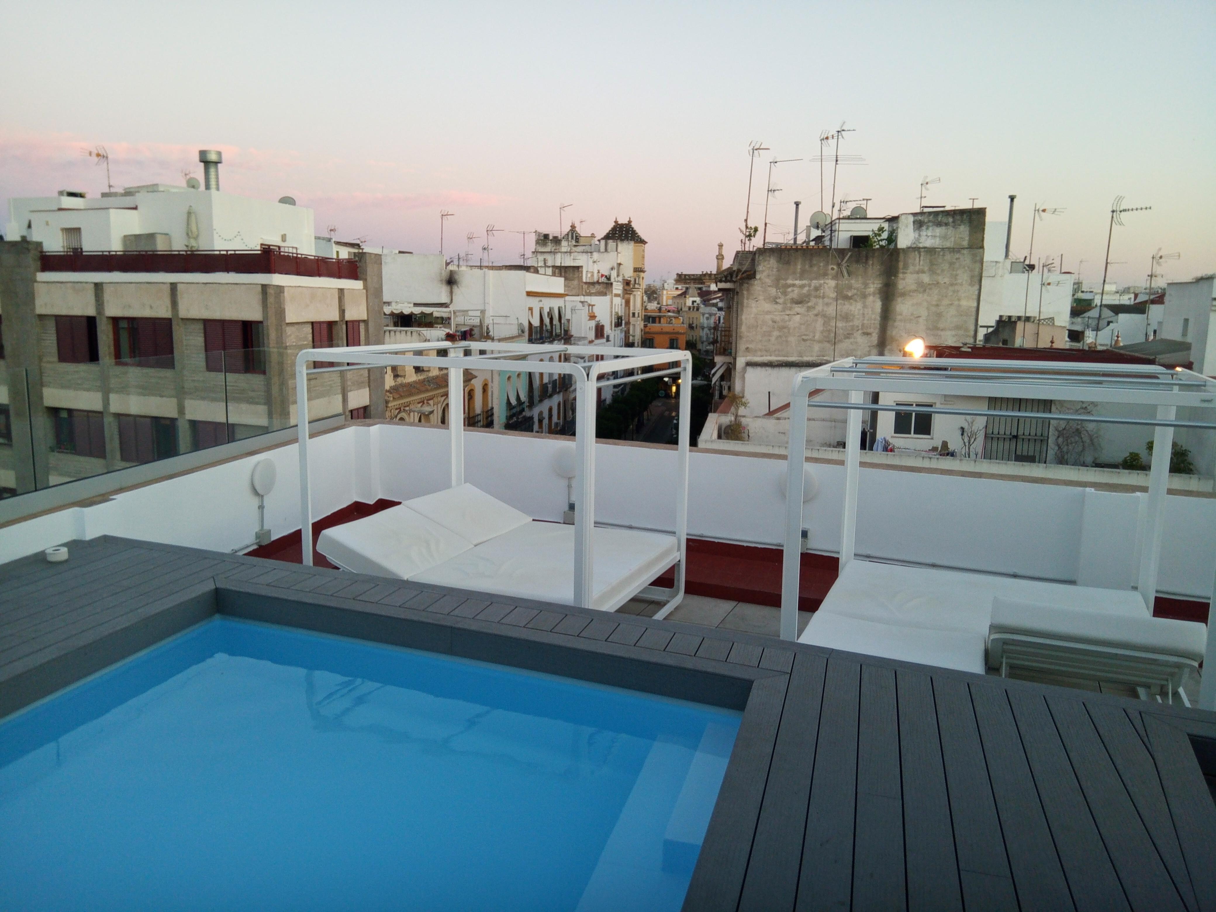 Ópera Apartments Alameda 2019 Room Prices 188 Deals Reviews Un Studio Agreable Clair Et Tres Propre Nous N Avons Jamais Mange Sur Place Mais Tout Y Est Simplement Sauf Une Seule Tasse C Detail