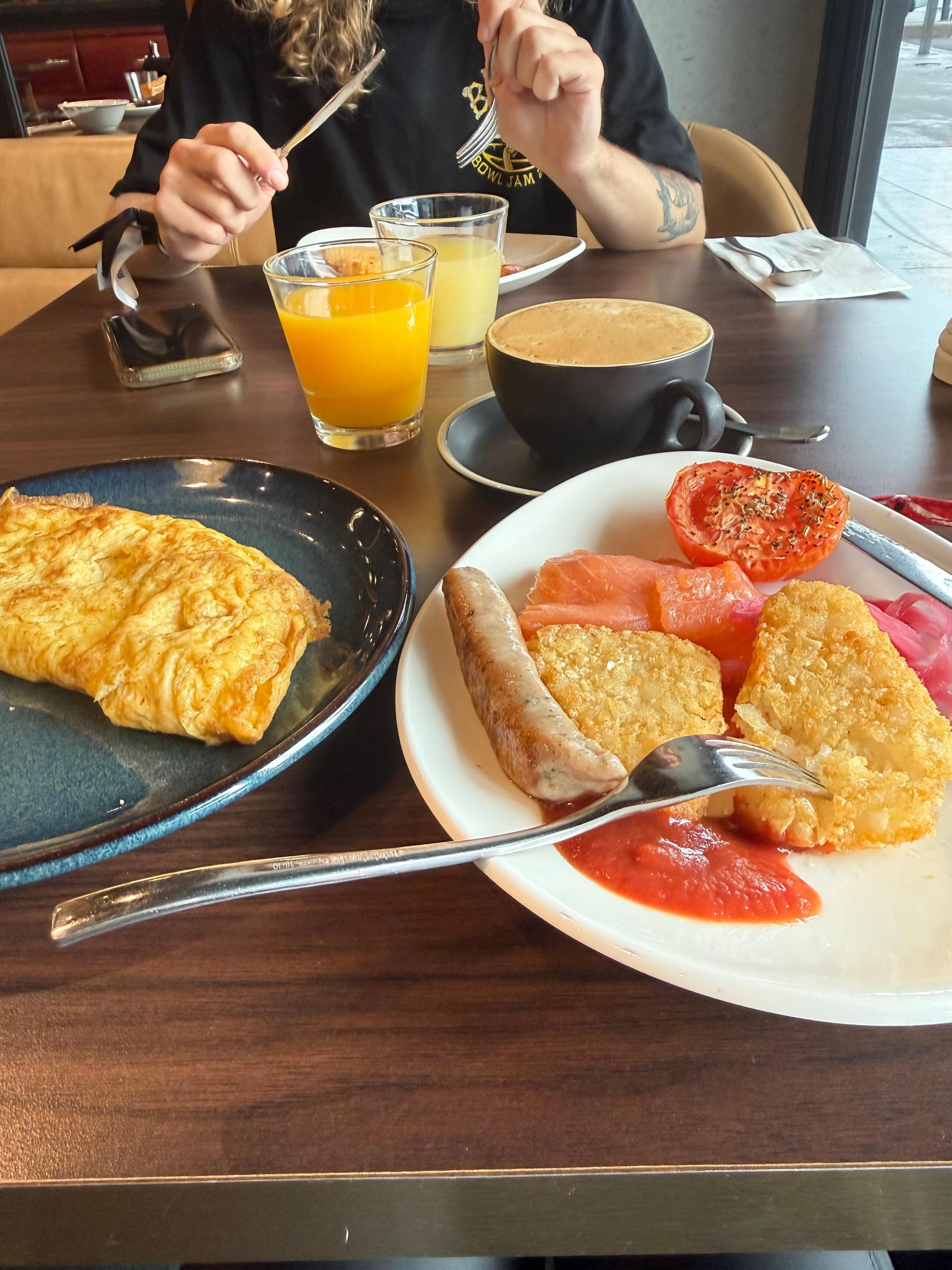 reichhaltiges, leckeres Frühstück.