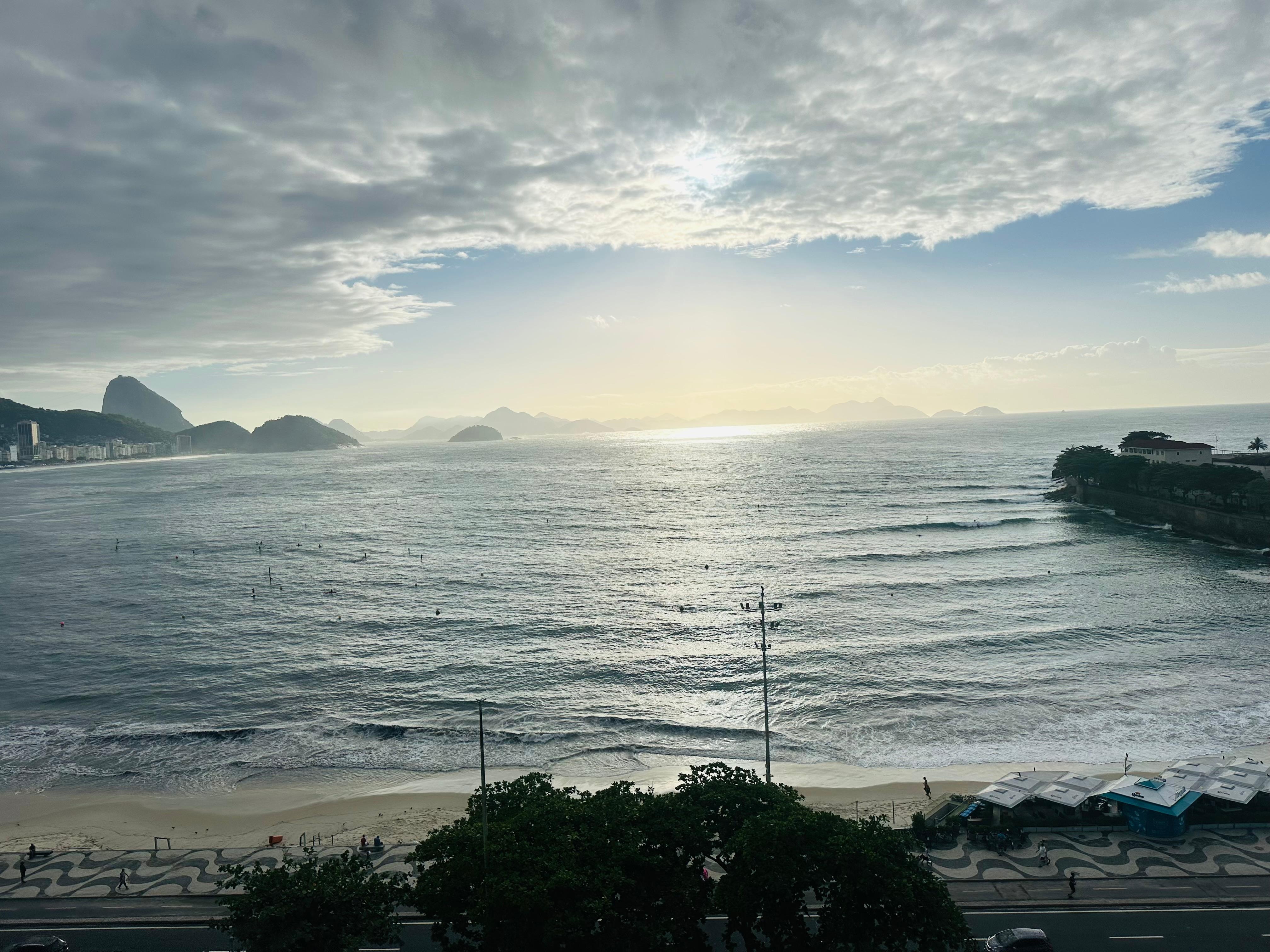 Quarto quase na praia