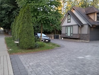 Parking right in front of the house.