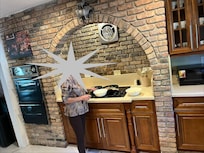 Nice sized kitchen if you want to cook