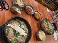 ホテル近くの韓国料理店
