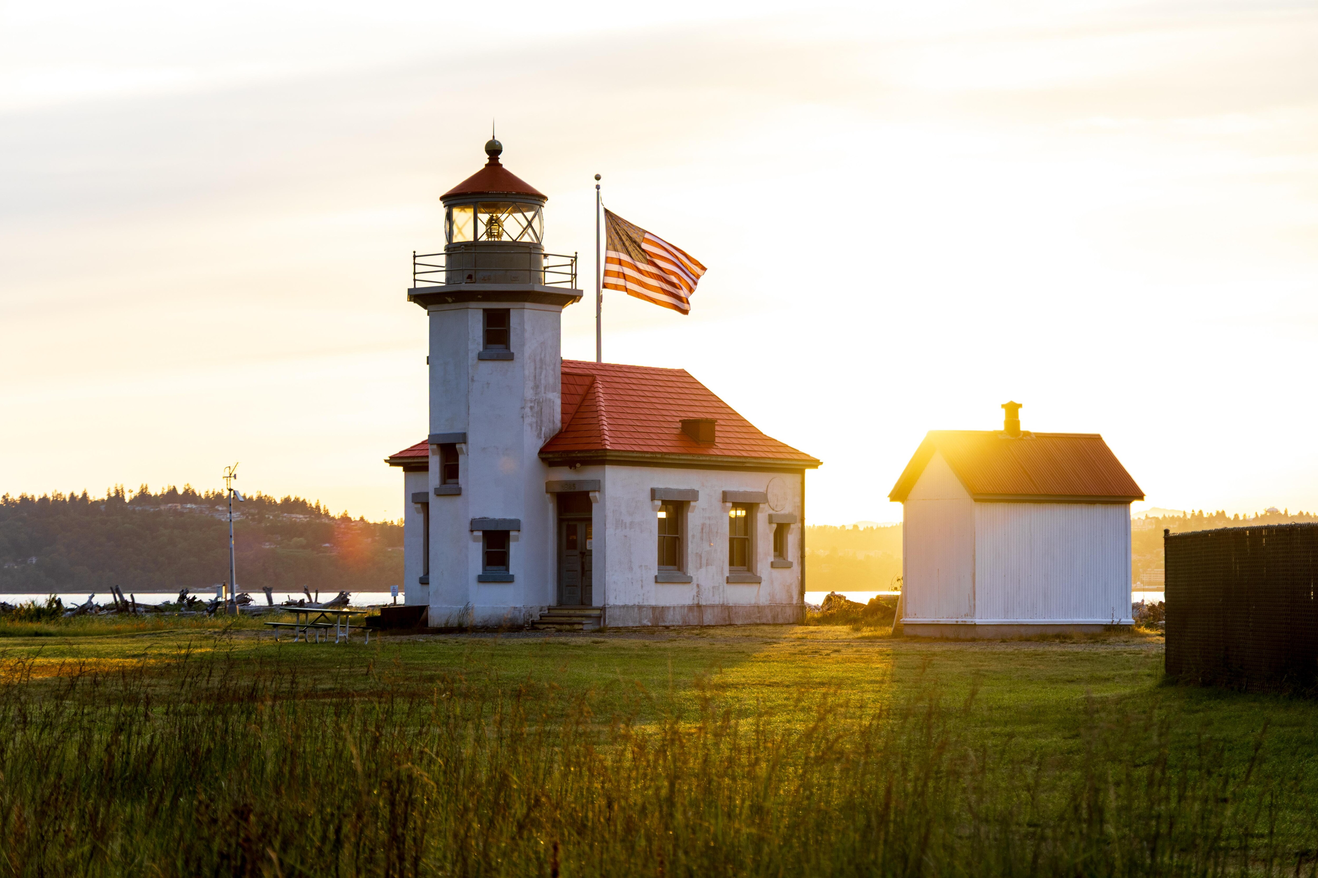 Lighthouse at sunrise 