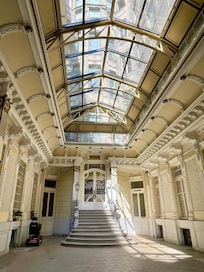 Downstairs entry courtyard