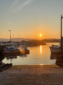 Sunset at the harbour down from Maude’s Place