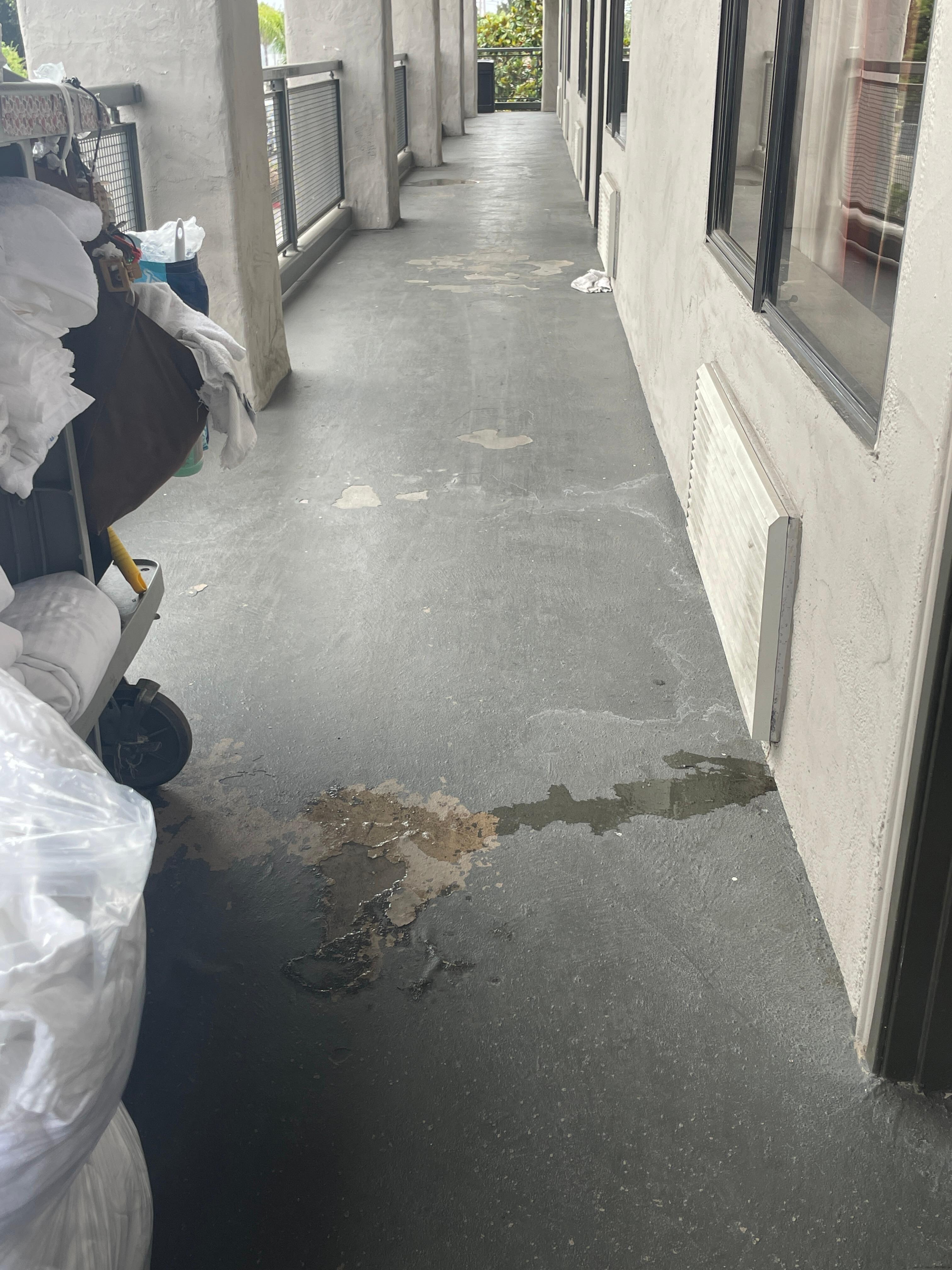 Leaking a/c units. That never seem to cool off the room the right temperature 