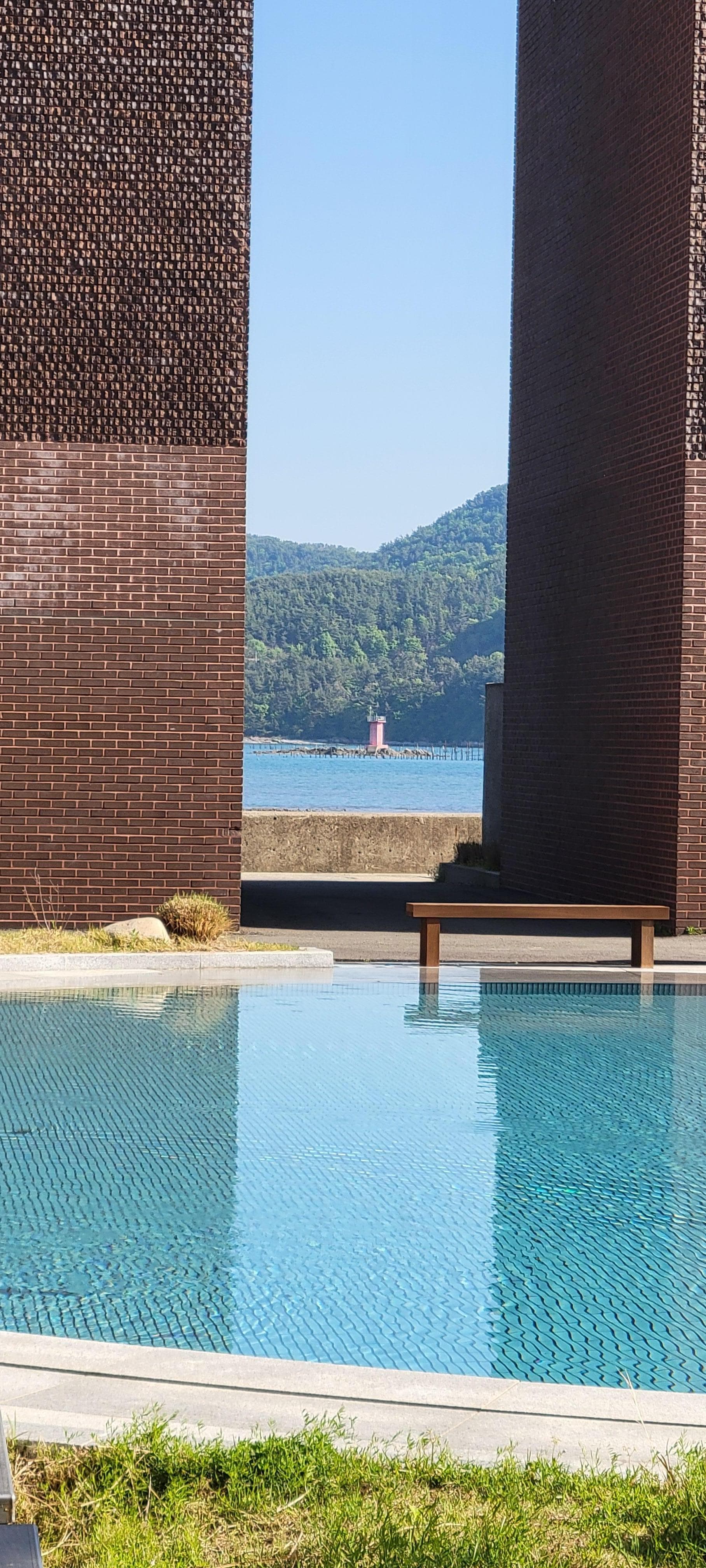 Center Pool facing the lighthouse 