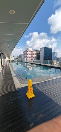 roof top Swimming pool
