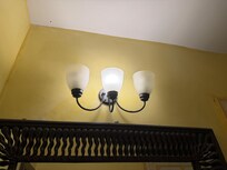 Only one working lightbulb in bathroom