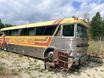 The little Yellowstone bus located on the property!