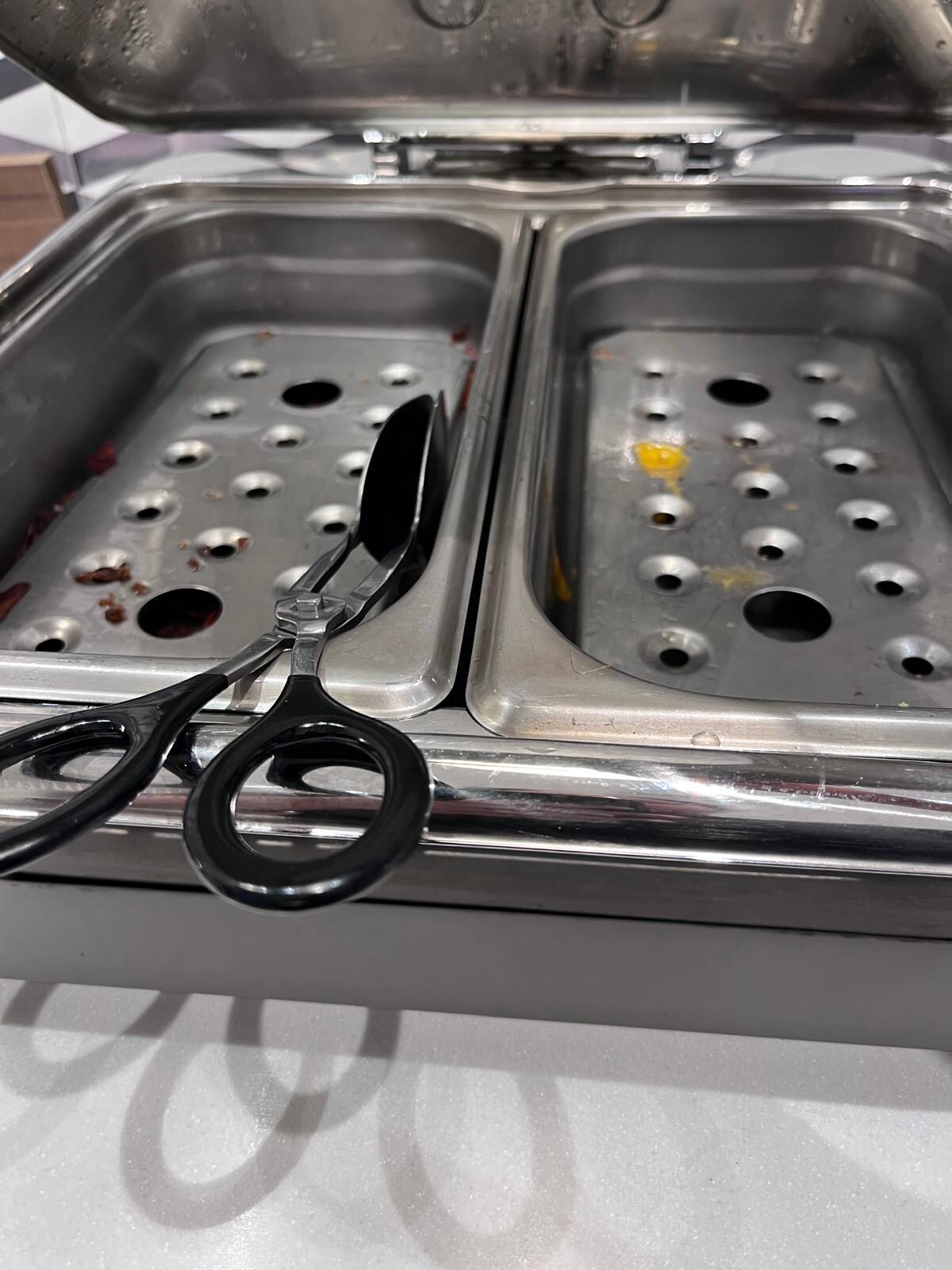 Don't even know what was supposed to be here for hot breakfast. Was never filled. 