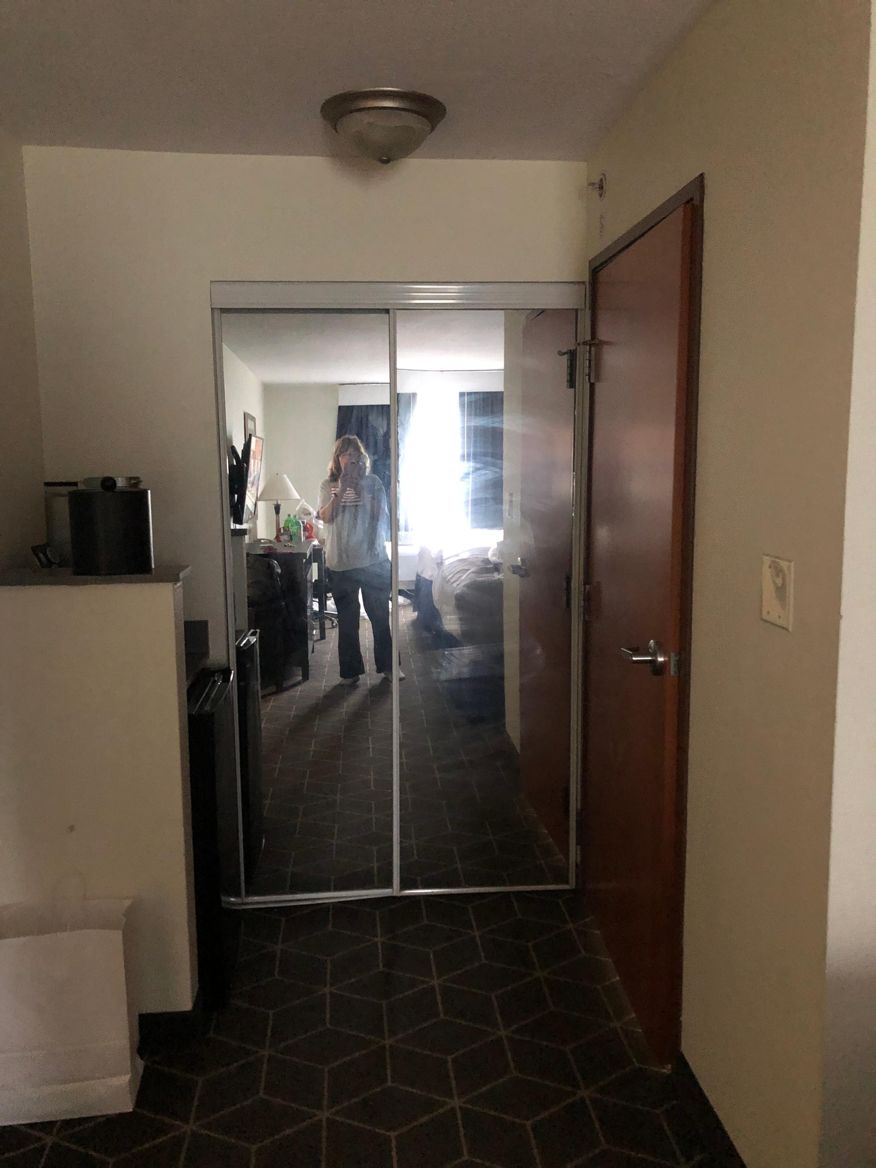 Mirror all smeared