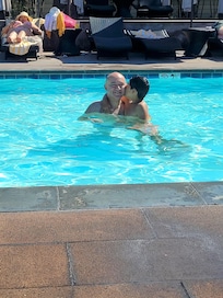 FUN