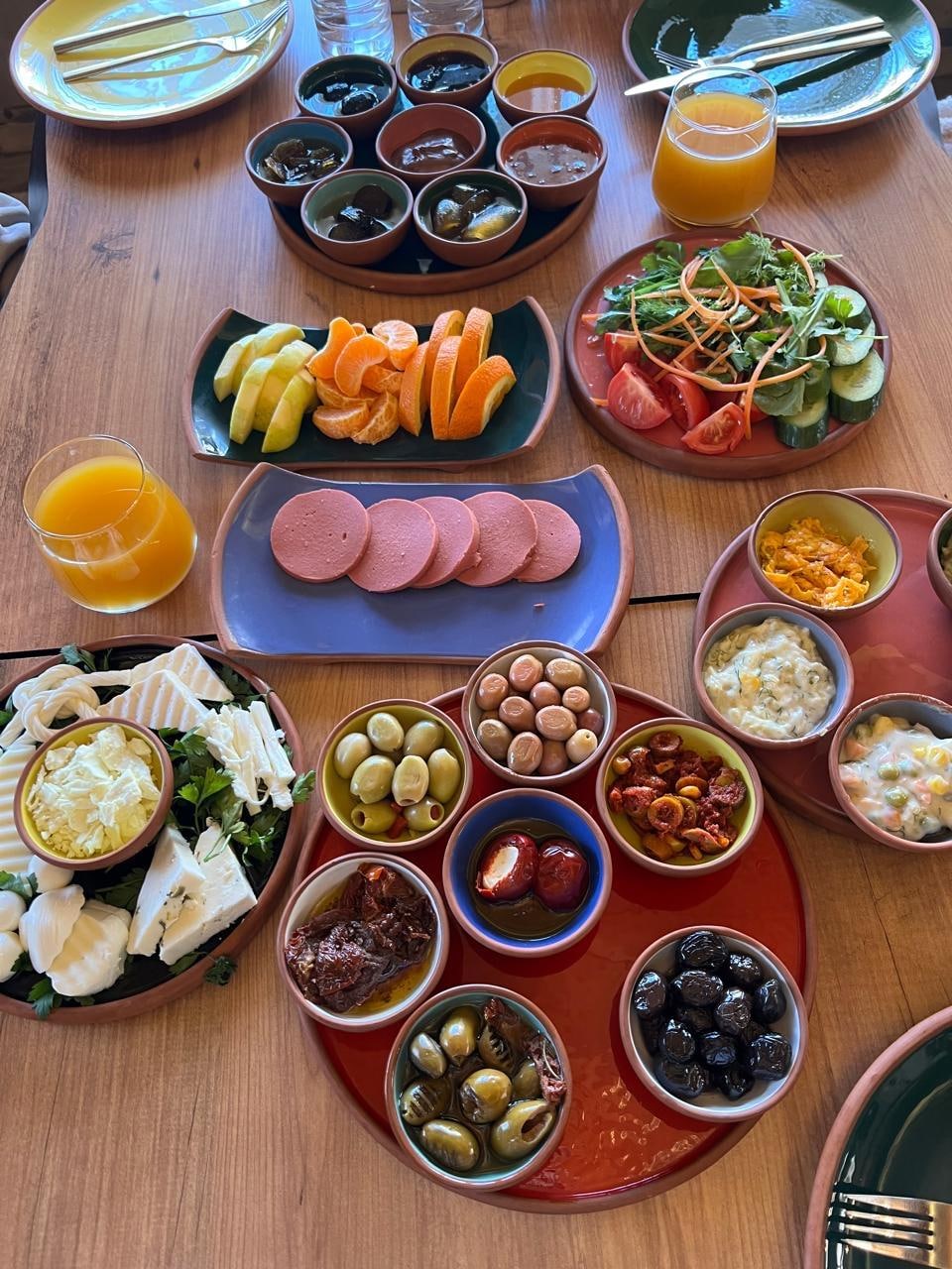 We had the fresh and healthy breakfast everyday to start your day to explore Cappadocia !