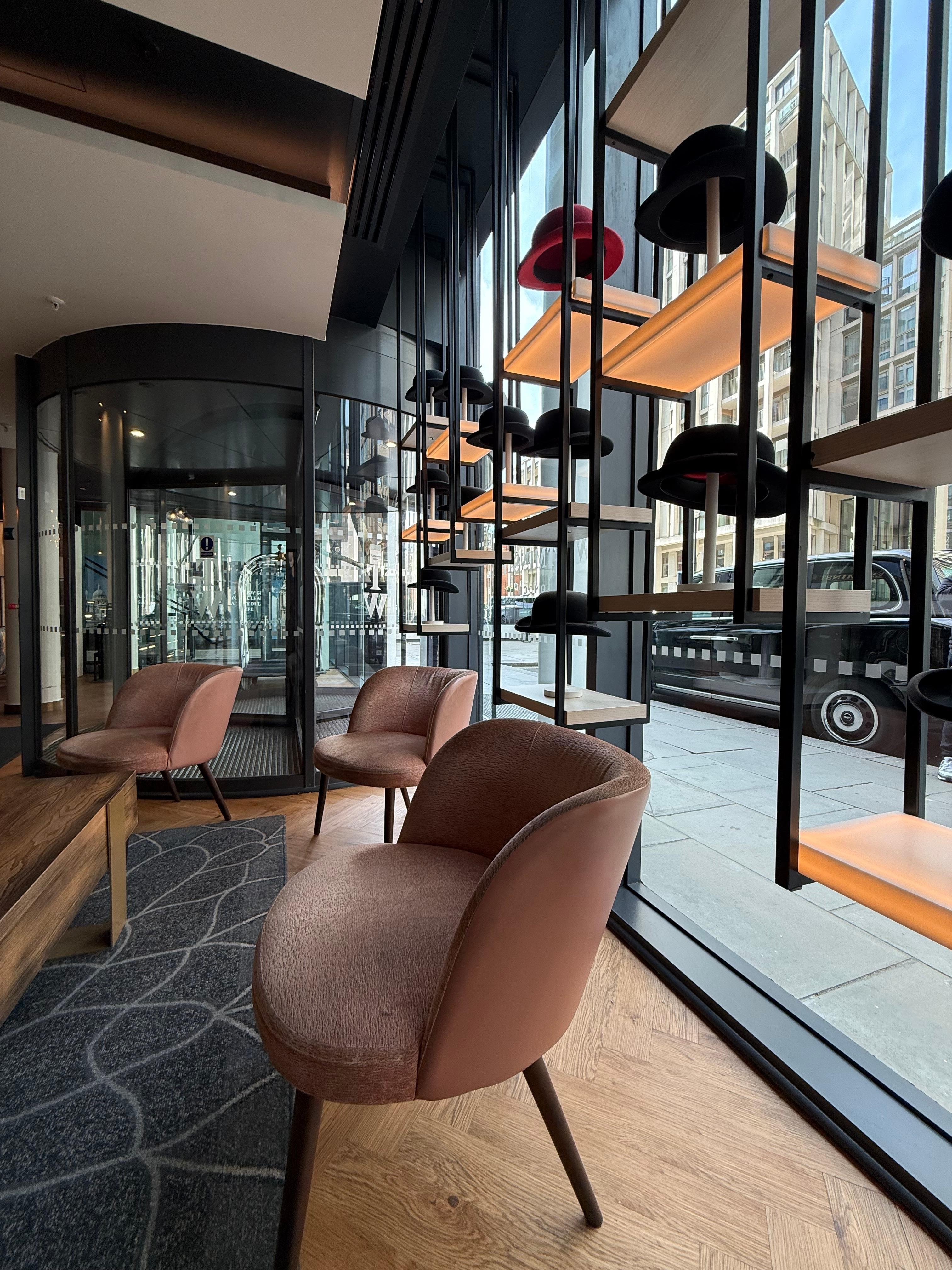 Entrance of the hotel 