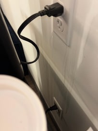 Stains on wall they didn't clean after second cleaning