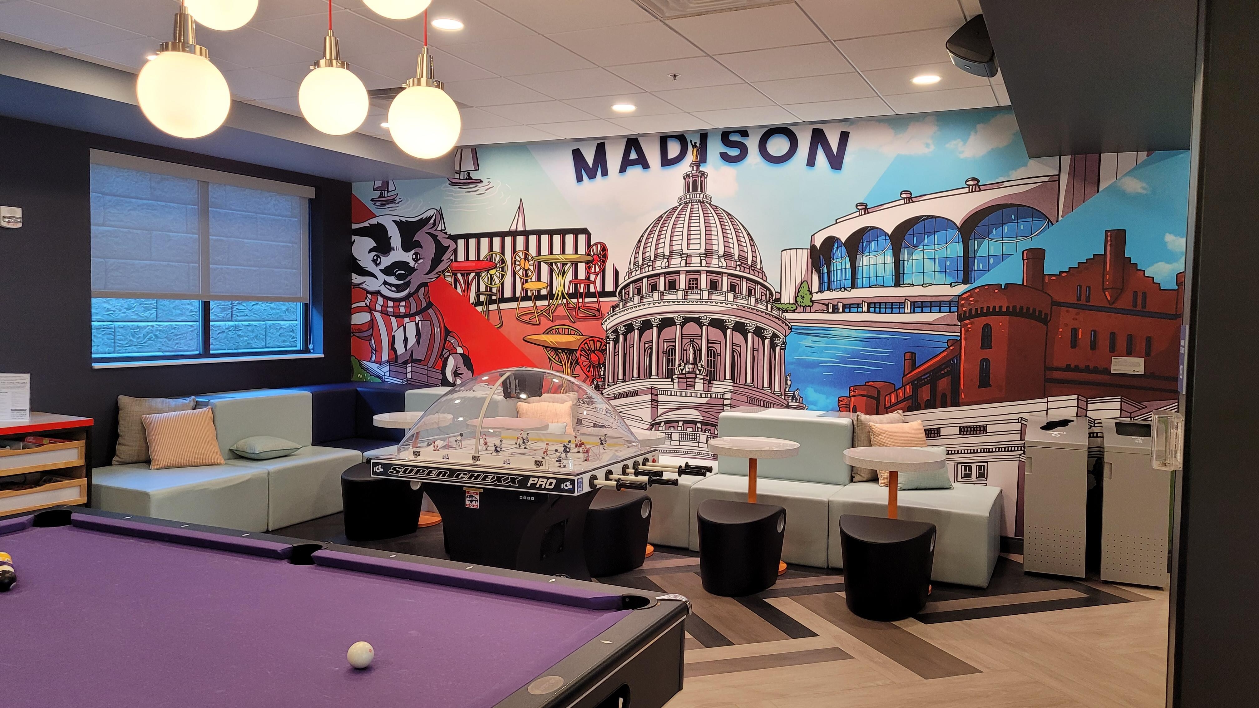 Lobby/lounge area