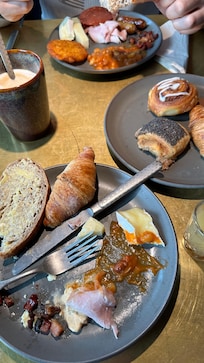 Mientras desayunábamos