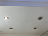 One out of three ceiling lights in bathroom working