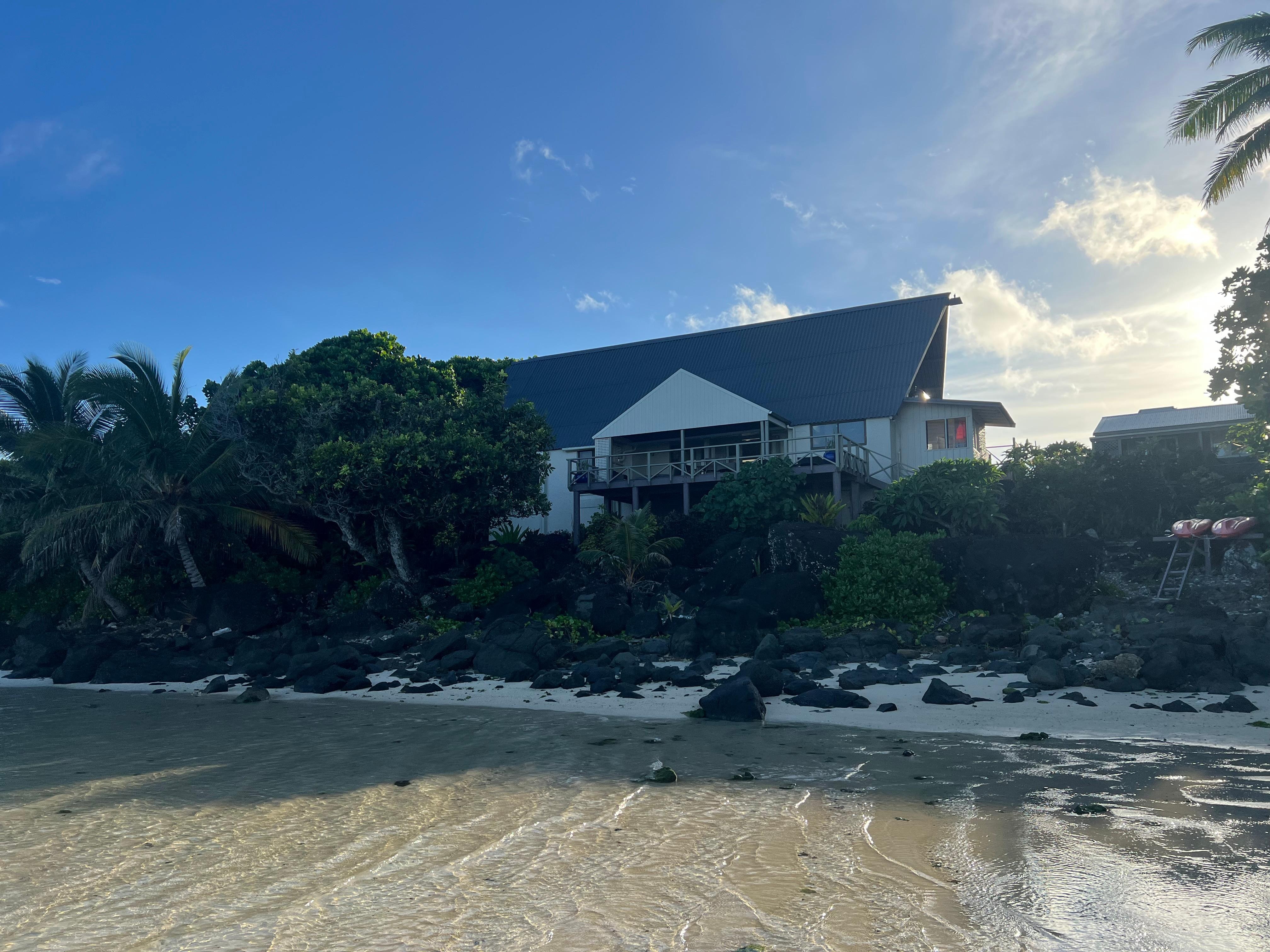 View from the lagoon, when tide is out 