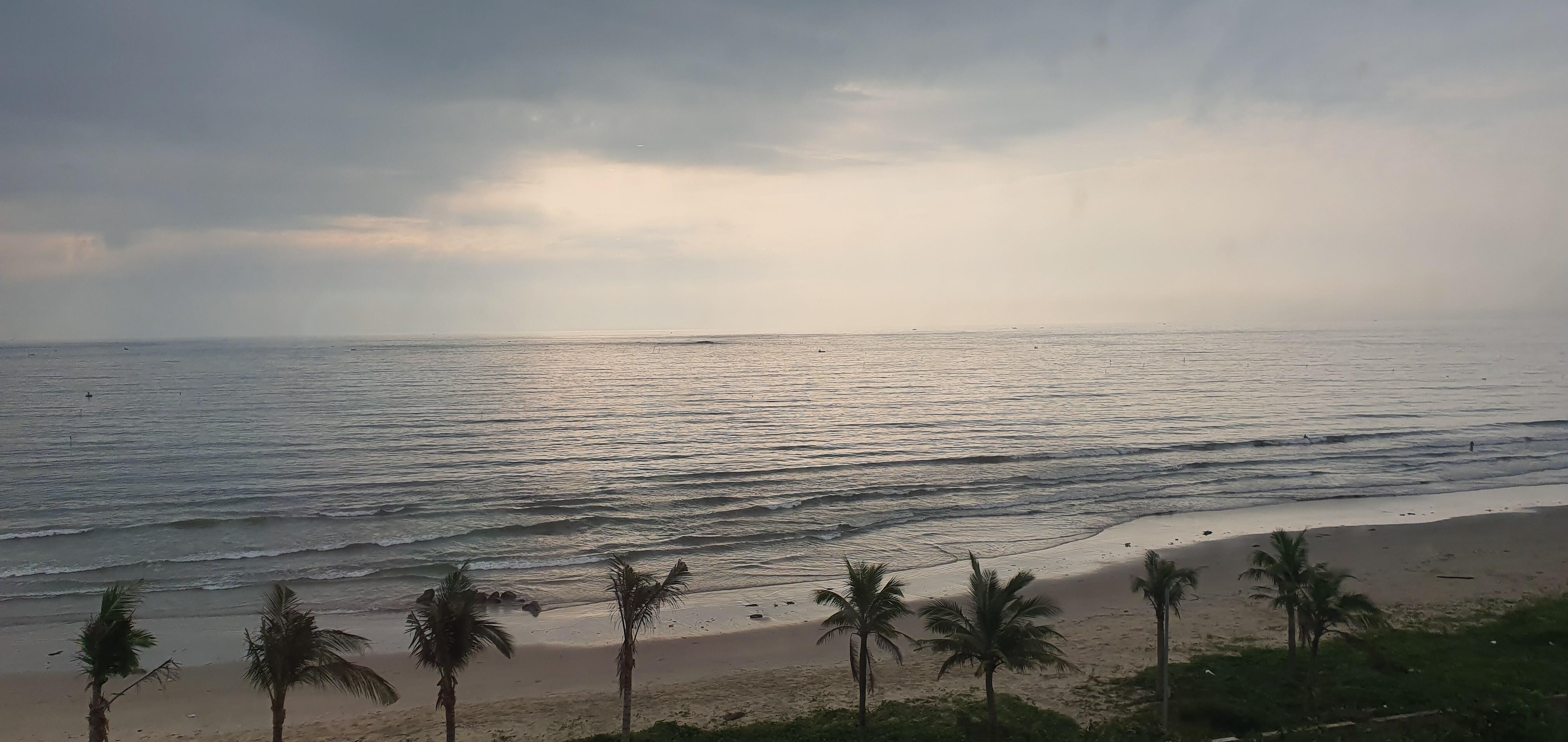 룸에서 보는 비치