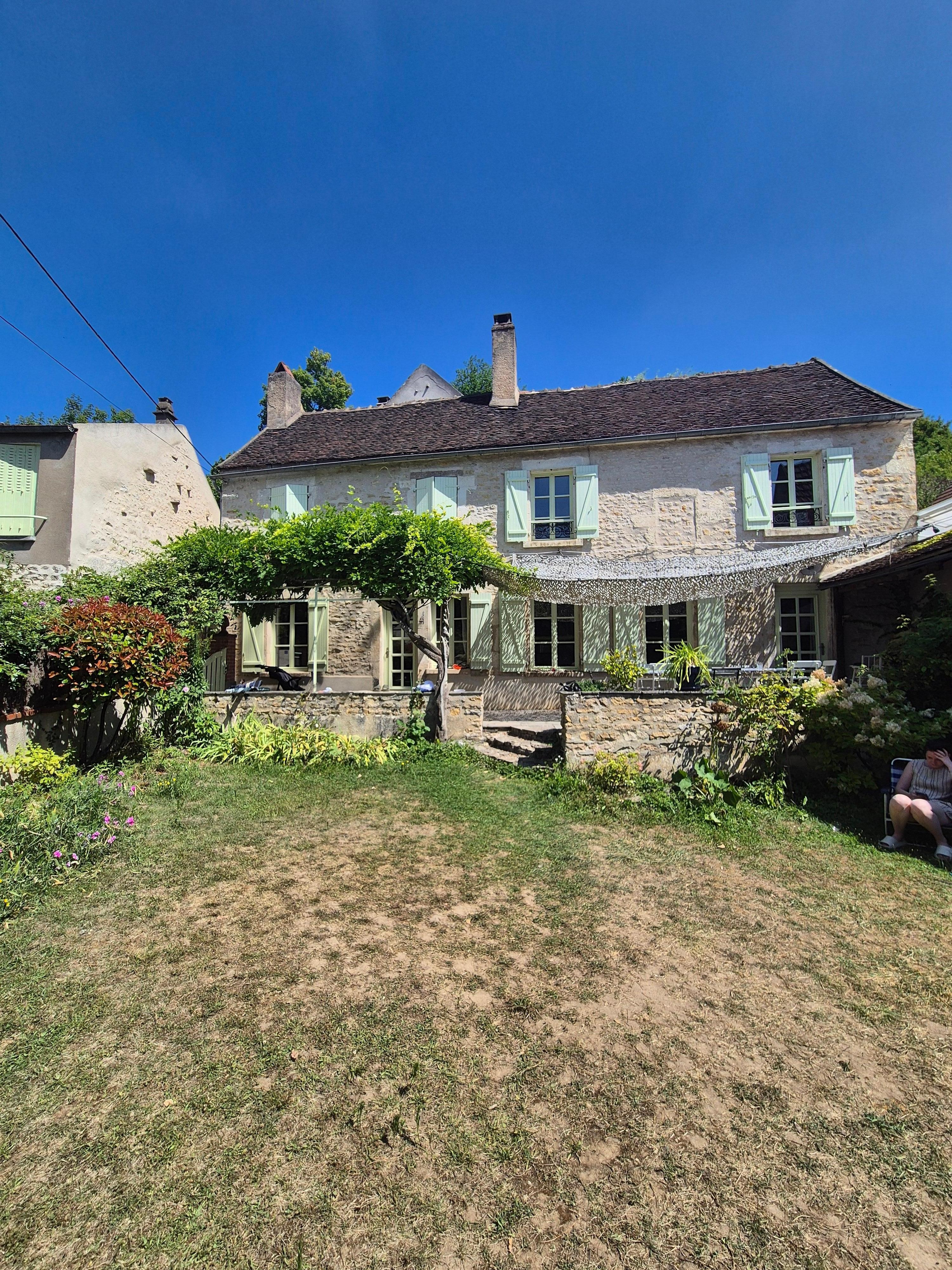 Jardin devant la maison