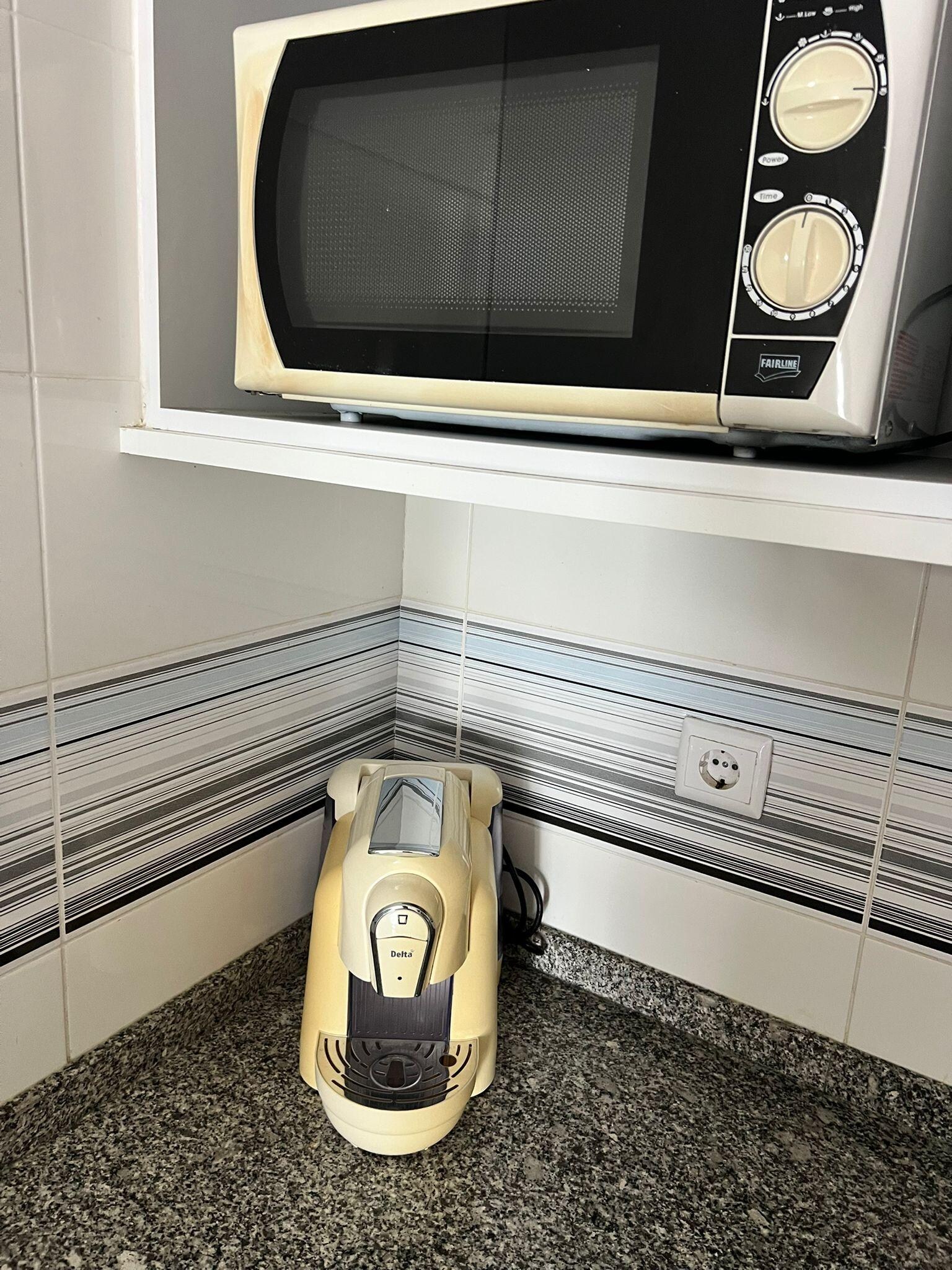 old and dirty appliances