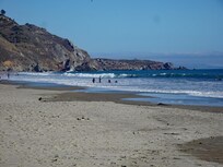 Beach to the left, sunny day